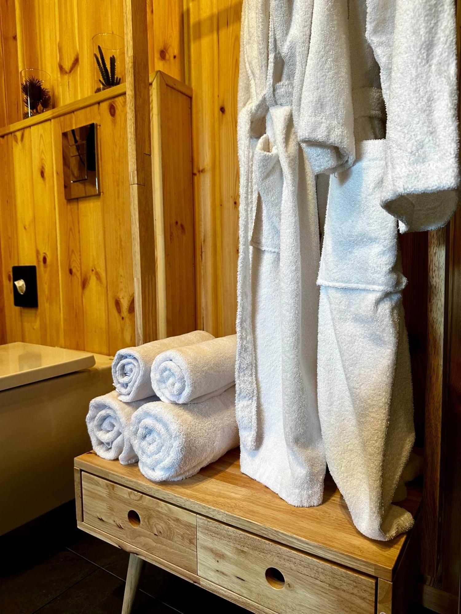 Brown Deer - Z Sauna Na Tarasie, Jacuzzi I Widokiem Na Gory - By Deer Hills Luxury Apartments Kocon Luaran gambar