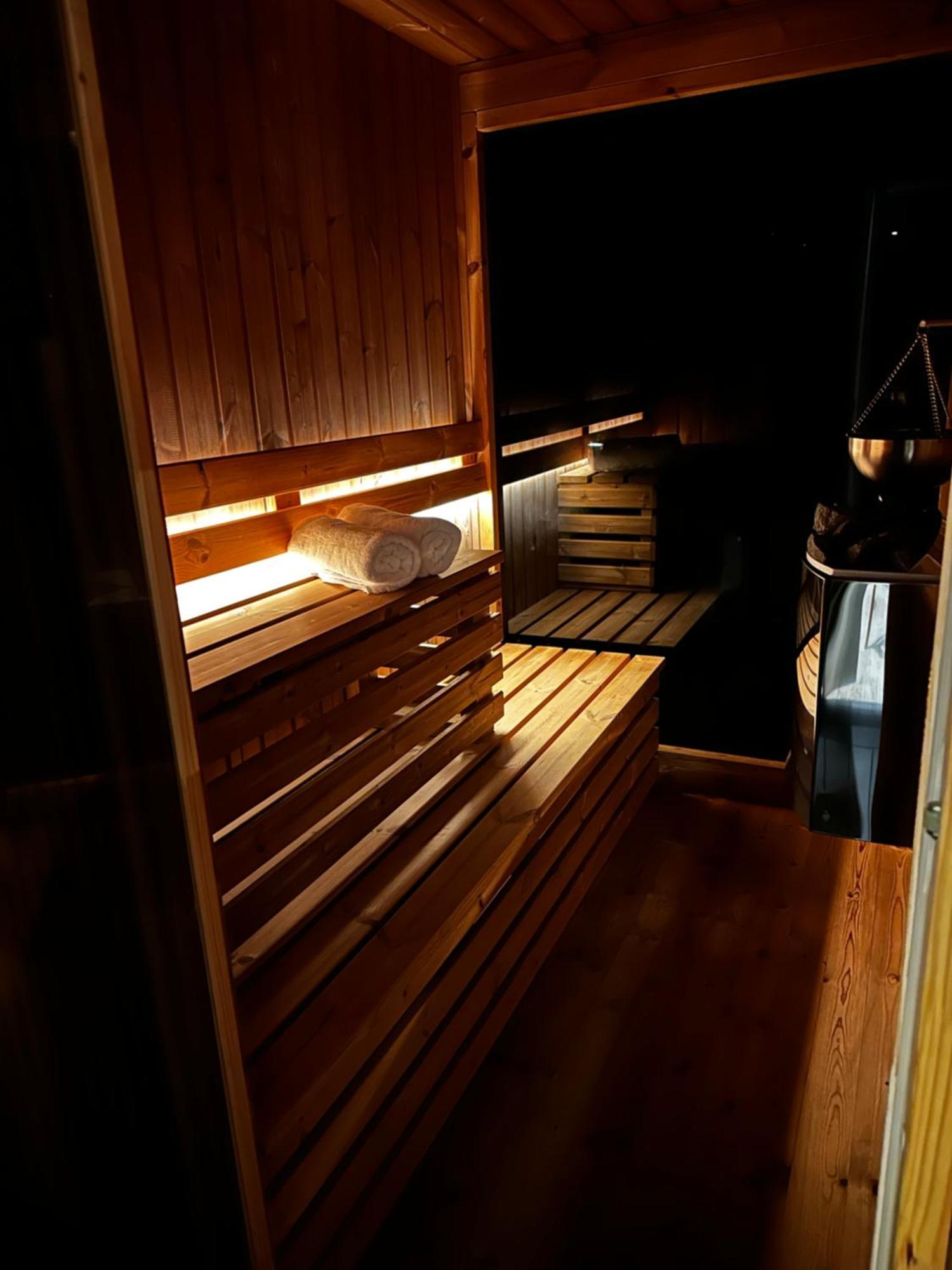Brown Deer - Z Sauna Na Tarasie, Jacuzzi I Widokiem Na Gory - By Deer Hills Luxury Apartments Kocon Luaran gambar